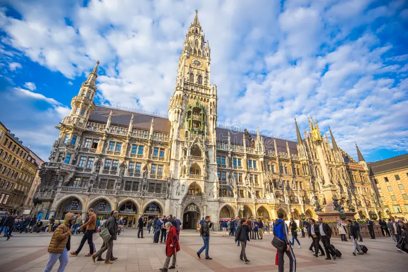 Marienplatz 1